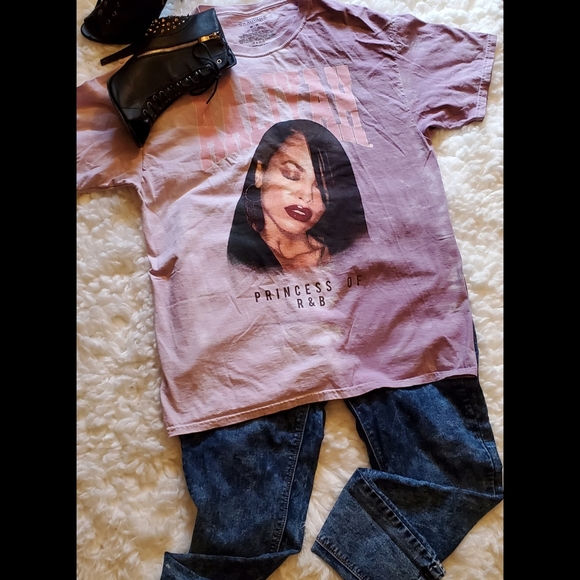 Aaliyah Princess of R&B Tree - Picture 2 of 4